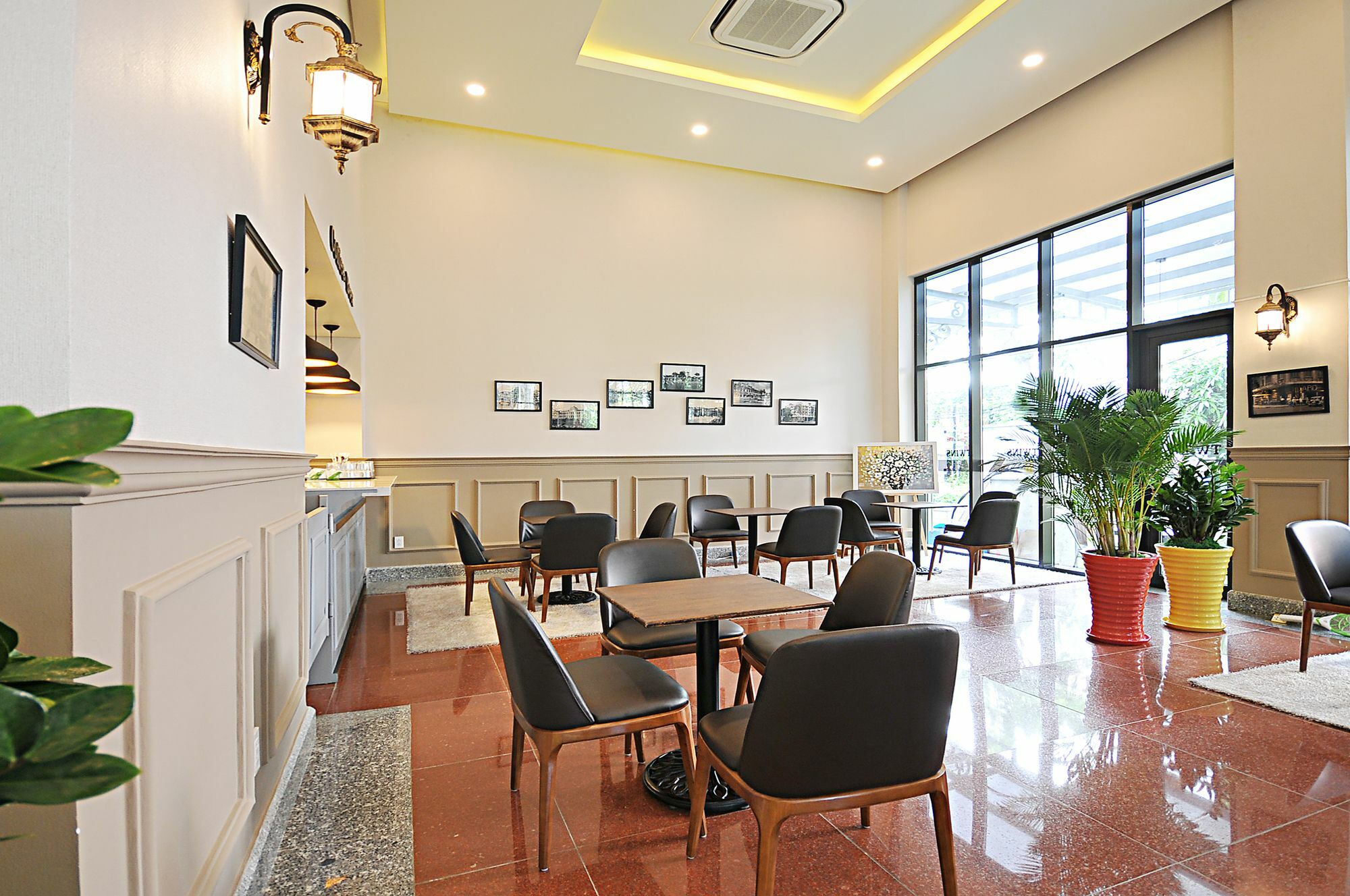 Twins Hotel Ho Chi Minh City Bagian luar foto
